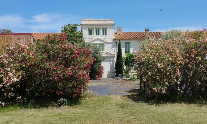 Sainte-Marie-la-Mer Casa | Mansión y parque a 3 km de la playa de Ste Marie la mer (66)