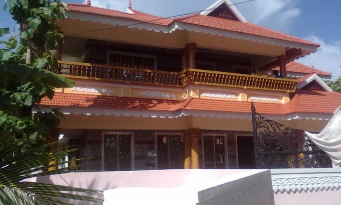 Changanacherry Casa | Mansion House for Rent in Changanassery, Kottayam, Kerala, India