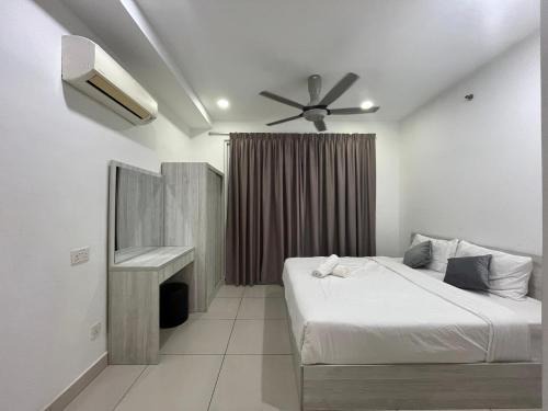 Downtown George Town Apartamento | Mansion One by Bliss Mgt