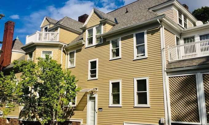 Corning Apartamento | Big Sunny Suite en la mansión victoriana de Corning, agradable vecindario, cerca de la ciudad