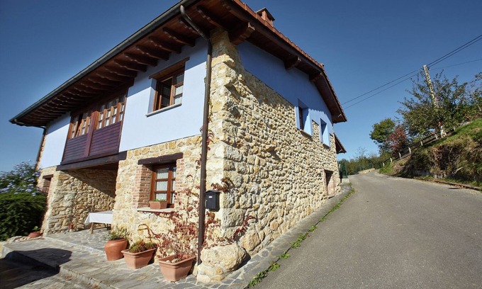 Pruneda Apartamento | Mansión en Nava cerca de Playa y Piscina