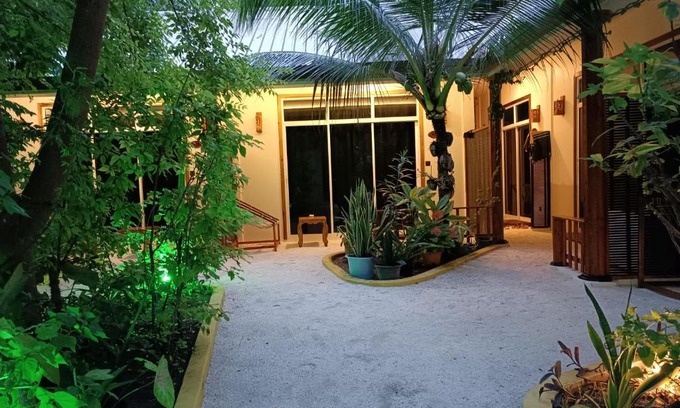 Dhangethi Casa | Manta Dhangethi