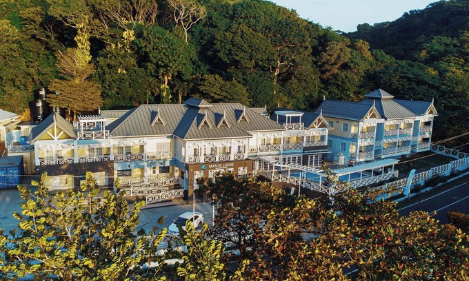 Speyside Hotel | Manta Lodge Resort, Ascend Hotel Collection