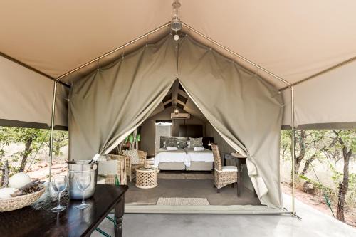 Musina Otro | Mapesu Wilderness Tented Camp