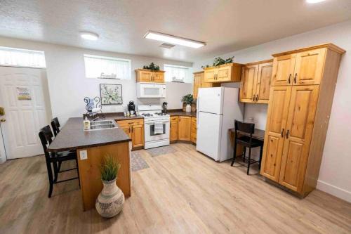 Mount Pleasant Apartamento | Maple Canyon w/Kitchen&wash+dry