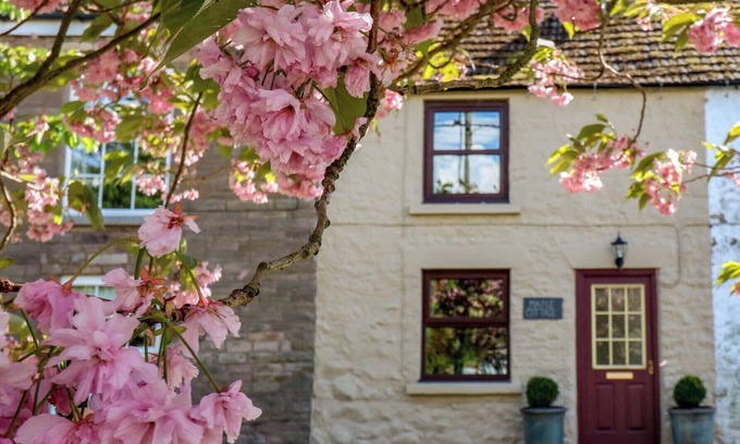 Headlam Casa | MAPLE COTTAGE, pet friendly in Ingleton, County Durham