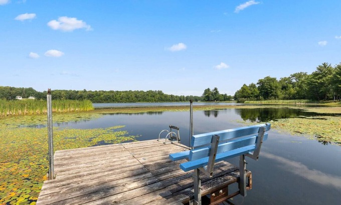 Longville Casa | Maple Lake Hideaway!