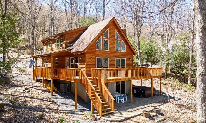 McHenry Casa | Maplewood Cottage