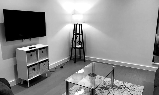 St Albans Casa | Maplewood luxurious one-bed flat with free parking