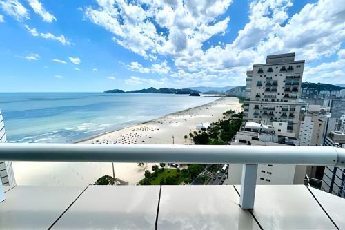 Boqueirao Apartamento | Mar Azul sem Fim: Vista Panorâmica Inesquecível