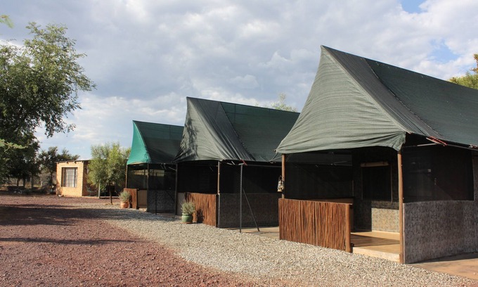 Thabazimbi Cabina | Marakele Animal Sanctuary-Safari Carpas