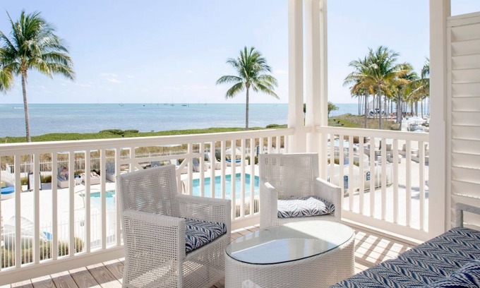 Florida Keys Apartamento | Marathon Oceanfront Suite | Balcony + 2 Luxe Baths