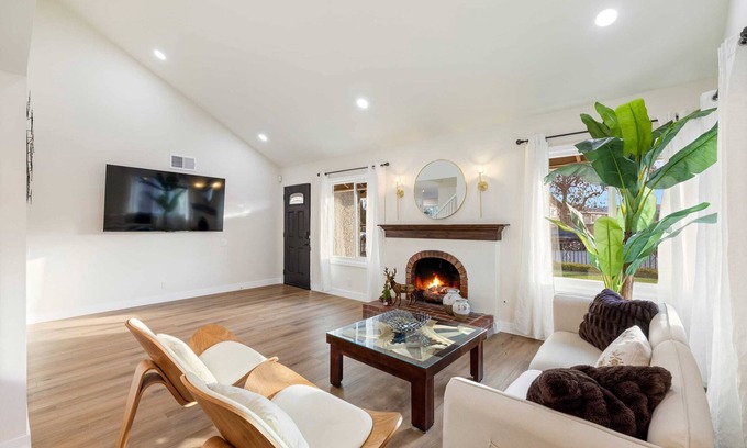 West Covina Casa | @ Marbella Lane - Cozy Gem Near Nature Trails