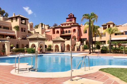 Nueva Milla de Oro Apartamento | MARBELLA LUXUEUX DUPLEX 3 CH.- 3 BAINS - 155 M² + 100 M² TERRASSES