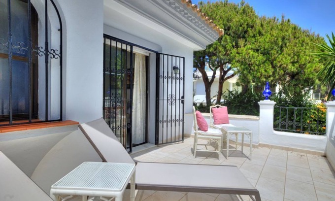 Cabopino Casa | Marbella with Sea View, Shared Pool - 5 Bedrooms