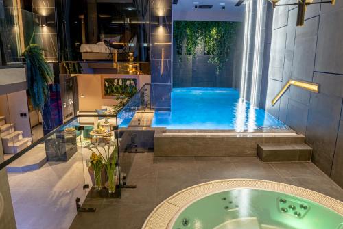 Stari Grad Apartamento | Marconio Wellness Private Pool & SPA - City Center