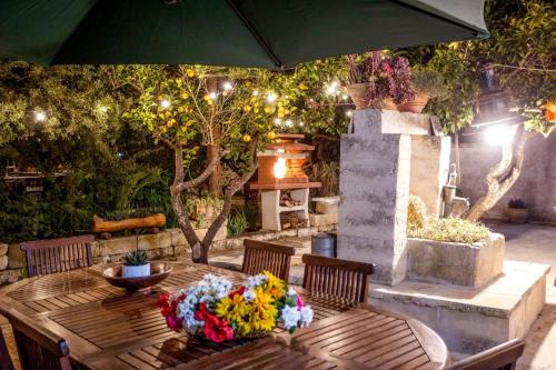 Casamassella Casa | Mare - Luxury & Big Apartment with Garden & Pool