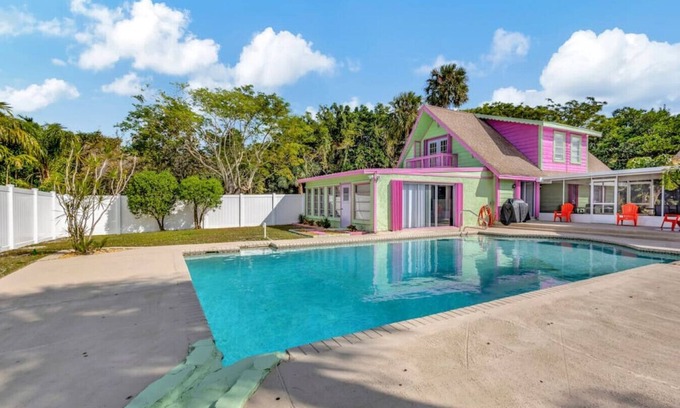 Indian River Estates Casa | "Margaritaville" Mini Resort w/Pool