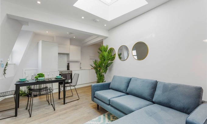 Margate Apartamento | Margate Getaway: Two-Bedroom, 4 guest