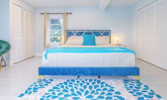 Margate Casa | Margate Retreat Pool Near Beach BBQ