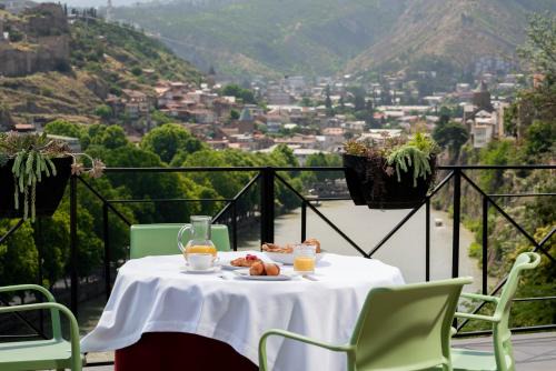 Avlabari Hotel | Margot Old Tbilisi