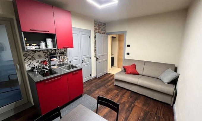 Murazzano Apartamento | Margot's House - Red
