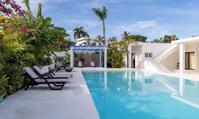 La Iglesia Apartamento | Maria Juana hotel , céntrico , playa Las terrenas