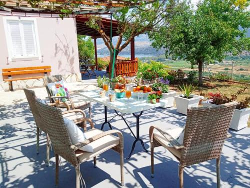 Khelmata Casa | Maria's Cottage House