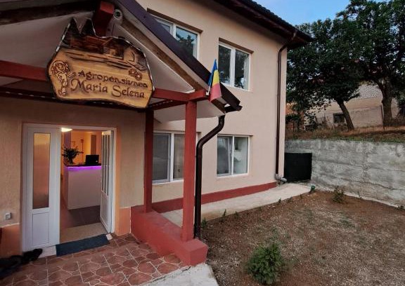 Balta Casa | Maria Selena