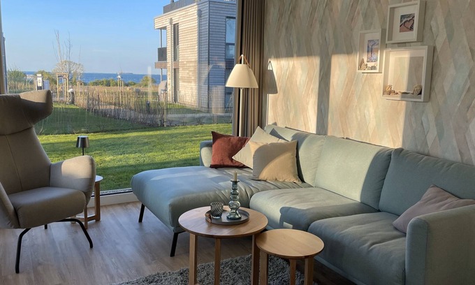 Marienleuchte Apartamento | Marienlücht - first floor. Sauna. Terrace. Sea view.