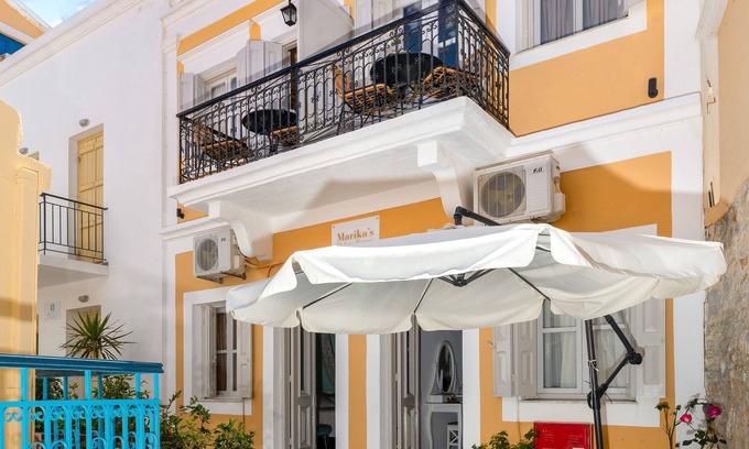 Symi Apartamento | Marikas Deluxe Rooms