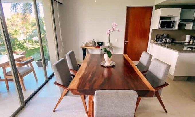 Ixtapa Casa | Marina-front Apartment in Ixtapa nearby beaches and cycling trail!