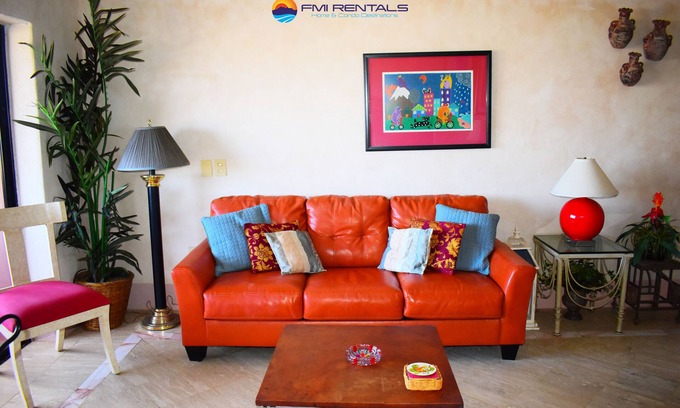 Ferrocarrilera Condominio | Marina Pinacate A-512 (1 habitación / 1 baño) Por FMI Rentals.