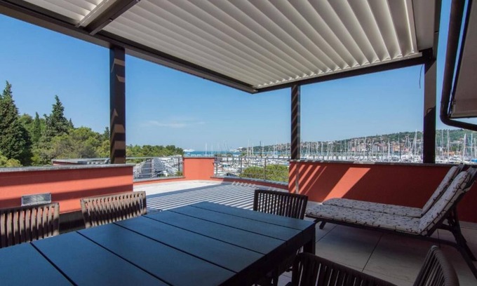 Seca Apartamento | Marina Residence - SeavIew Penthouse Burin