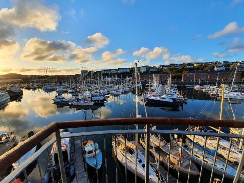 Milford Haven Casa | Marina Retreat
