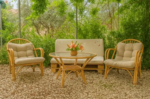 Romanos Apartamento | Marina's Garden Nests - Holiday Bliss Getaways