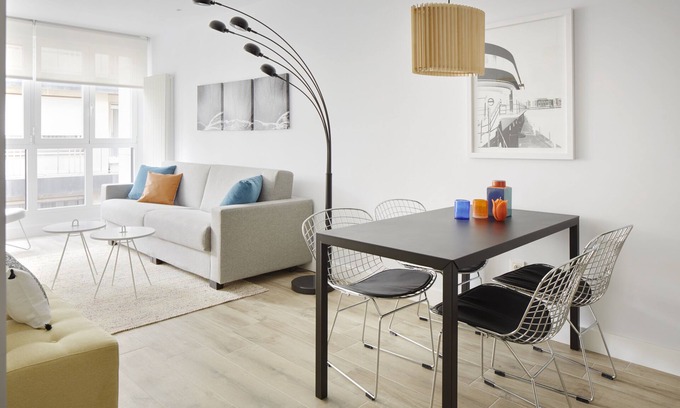 San Sebastian Centro Apartamento | Marina Suite by FeelFree Rentals