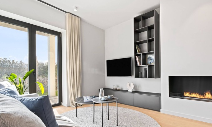 List Apartamento | Marina Suite - Ethanol Fireplace, Washer-Dryer, Infrared Cabin, Quooker, Terrace