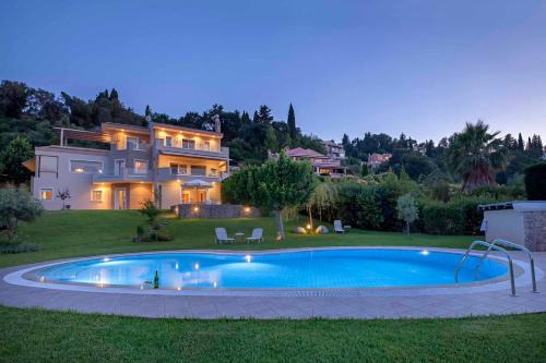 Limni Apartamento | Marina View Luxury Home
