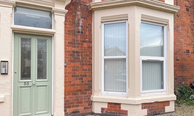 Whitley Bay Cabaña | Marine Apartment By The Sea