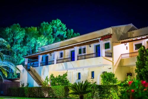 Messonghi Apartamento | Marini Apartments