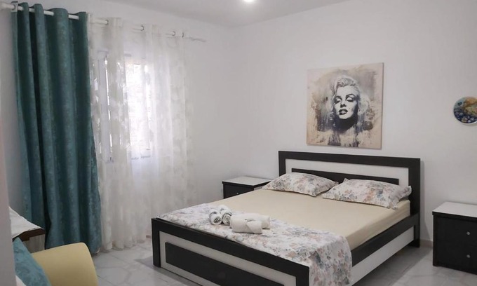 Himare Apartamento | Marino's Apartments