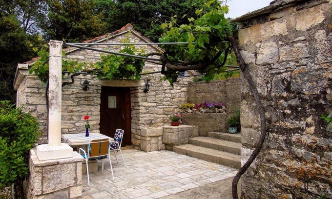 Zrnovo Apartamento | Mario (RADE)