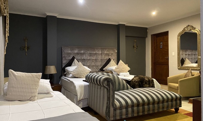 Sandown Casa | Marion Lodge