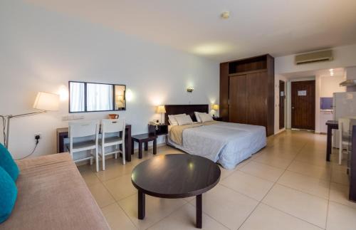Ayia Napa Complejo | MarisMare Apartments
