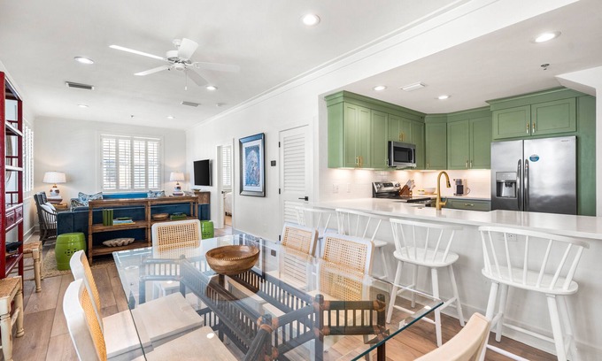 Seaside Condominio | Maritime views, coastal comfort at Ships Watch by Onward Reserve/Gulf Views in Seaside