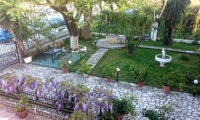Roda Apartamento | Maritsas Apartments