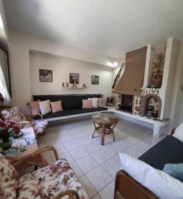 Avgonyma Casa | Markella's House