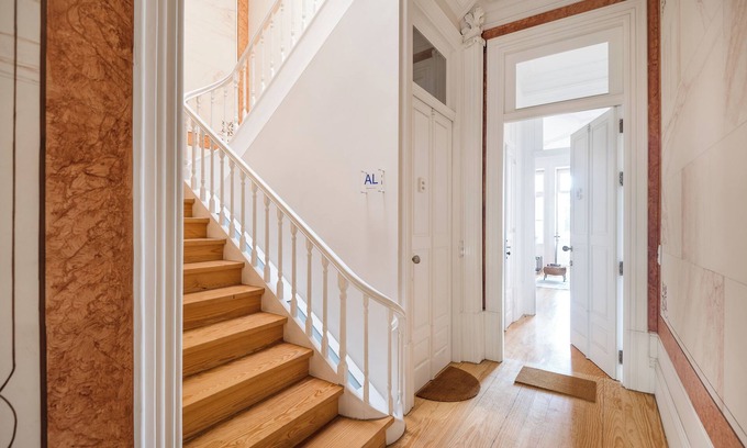 Centro / Baixa Apartamento | Markes · 🪴 Lovely 1BR Home w/ Sunny Backyard