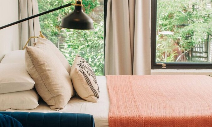 East Market District Apartamento | Market #3 · Stellar Suites | Bohemian Chic Nulu | With Bikes